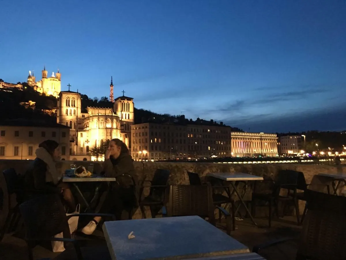 Chez Madame De Bellecour Apartment Lyon France